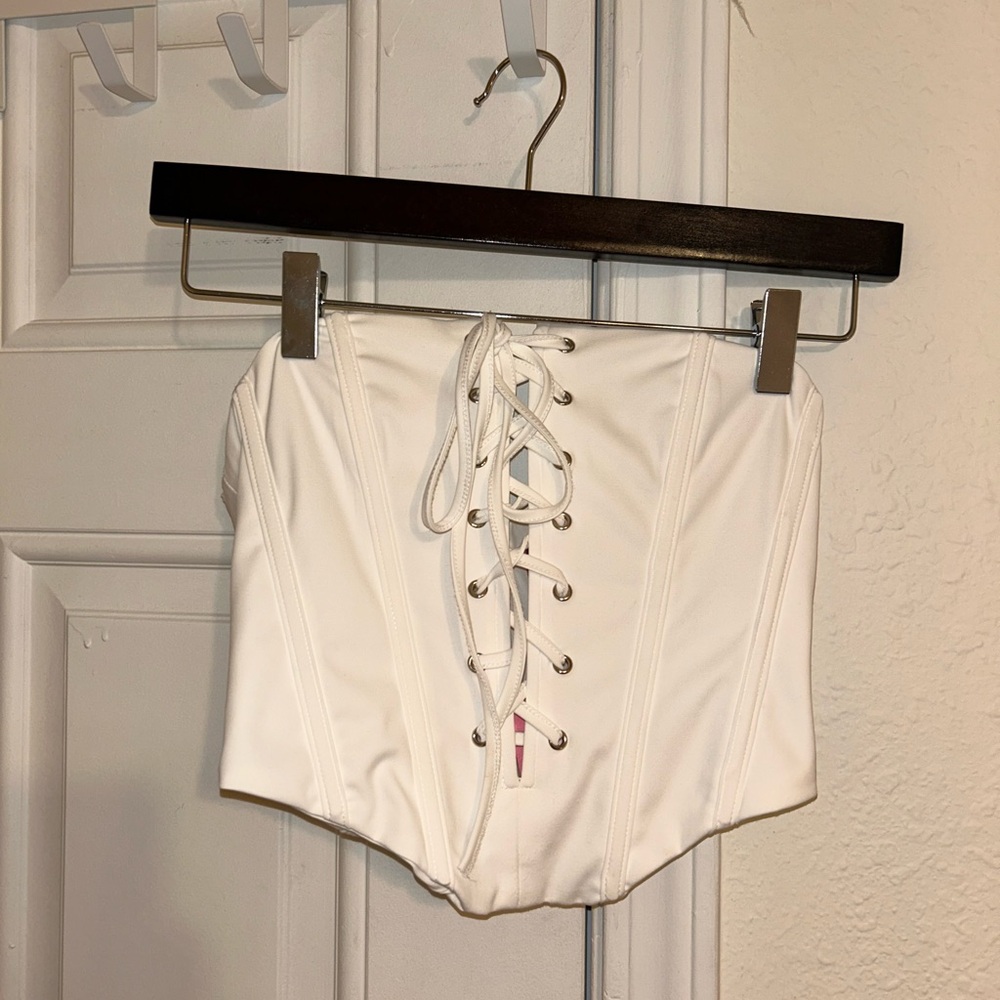 Edikted White Lace-Up Crop Top